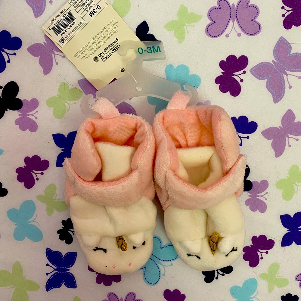 Cloud Island Unicorn Baby Slippers - new with tags